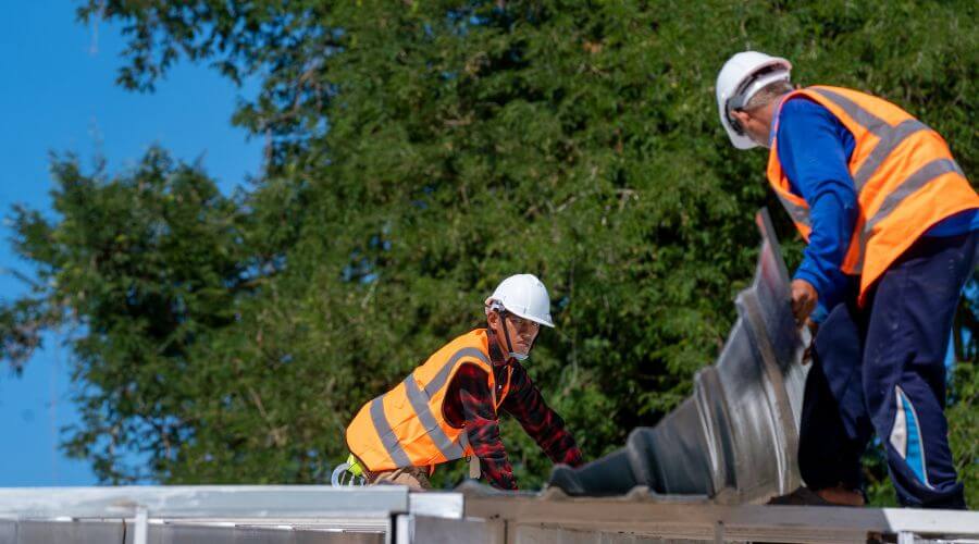Professional new roof installation services in Raymond, CA